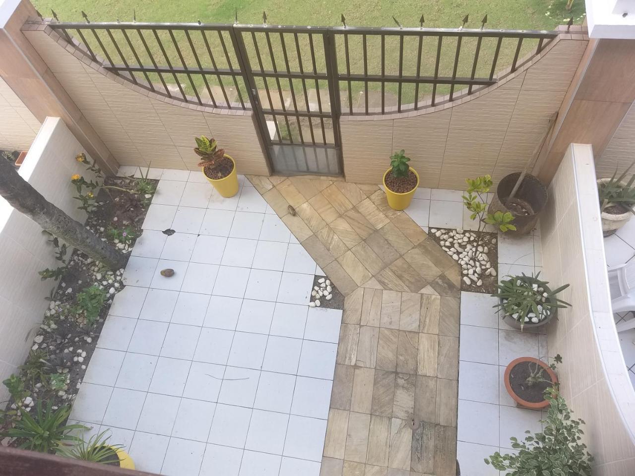Casa para família Salvador Exterior foto